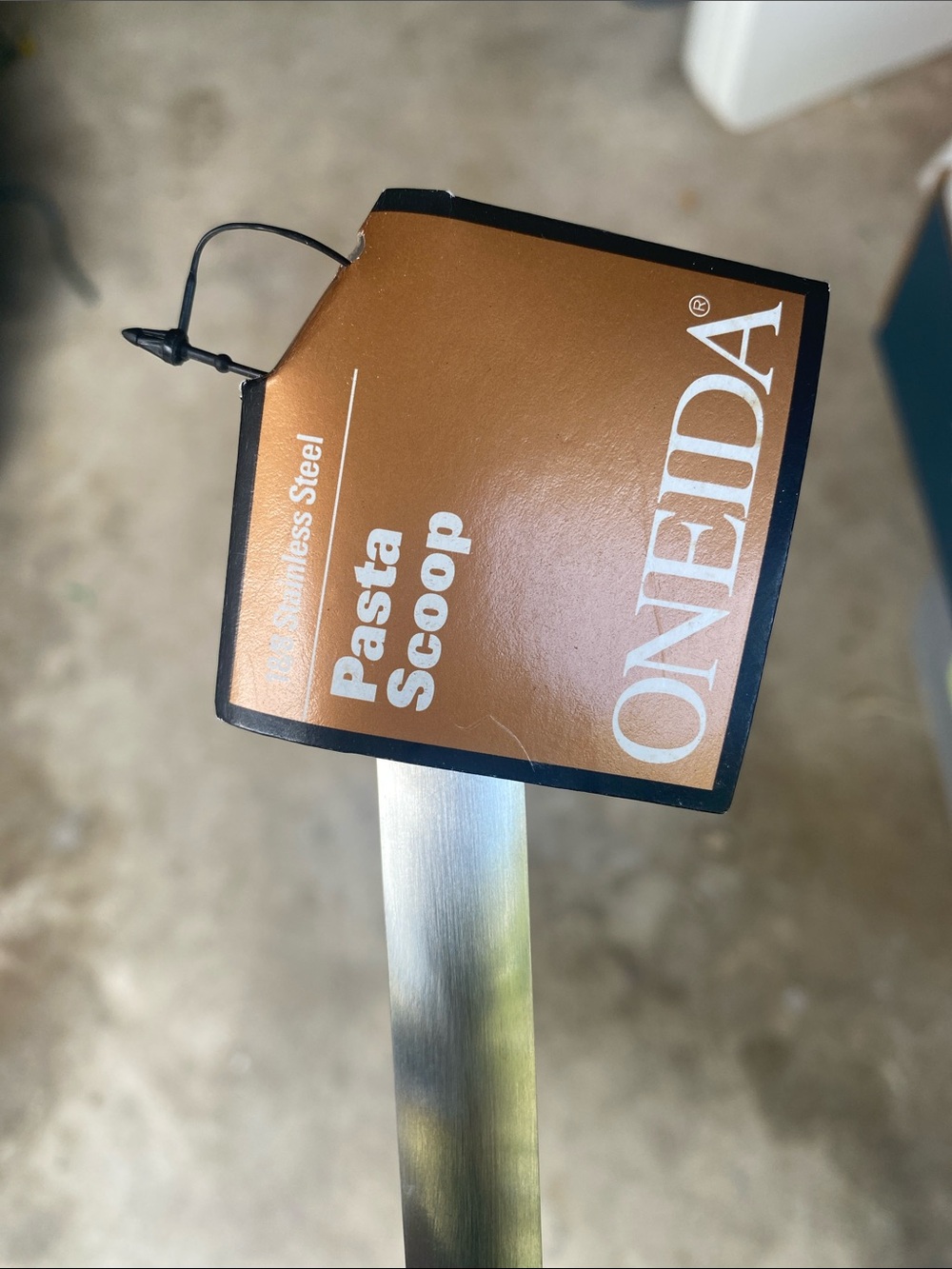 Oneida Silver Stainless Steel Pasta Scoop